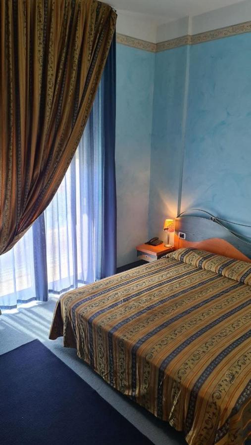Hotel Del Sole Маргерита-ди-Савойя Экстерьер фото