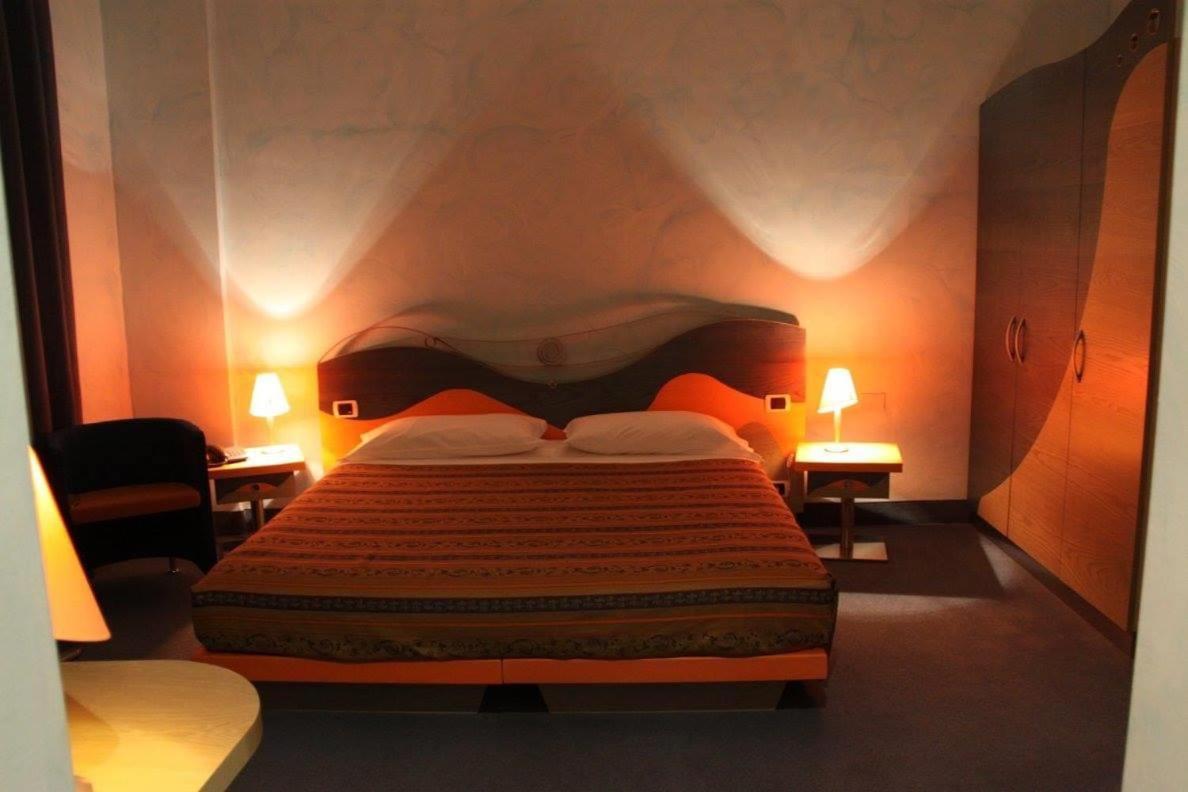 Hotel Del Sole Маргерита-ди-Савойя Экстерьер фото