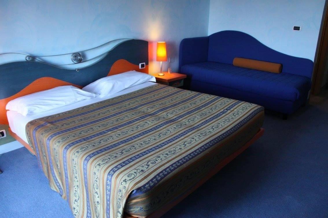 Hotel Del Sole Маргерита-ди-Савойя Экстерьер фото